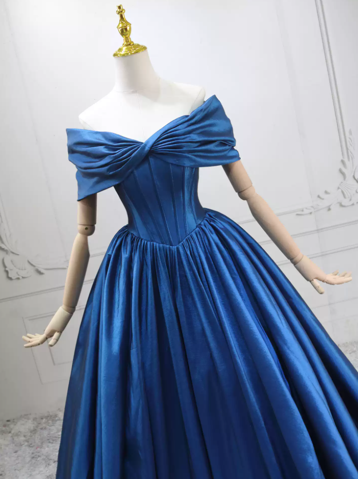 Jolie robe de bal en tulle à décolleté en cœur et longues couches rouges pour les robes de bal Sweet 16 C3210