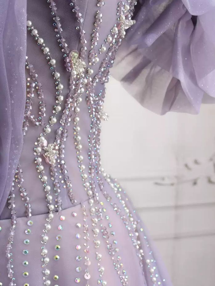 Glittering Halter Neck Purple Ball Gown Sequins Beading Tulle Sweet 16 Dresses C8312