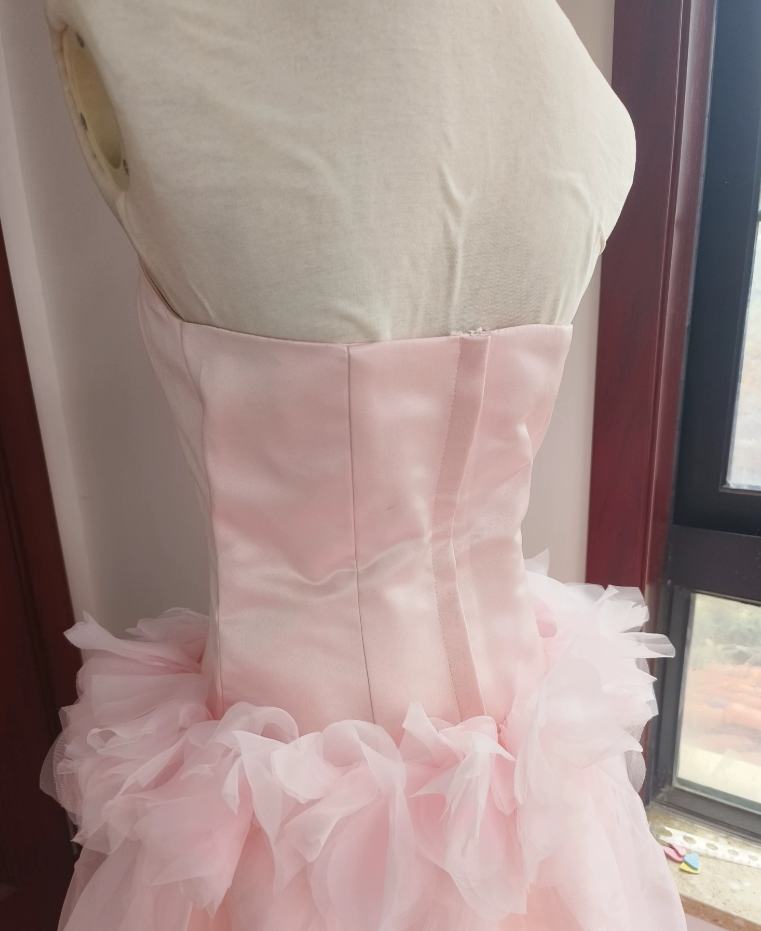 Elegant Strapless Pink Prom Dress Tulle Appliques A-Line Formal Dress C8402