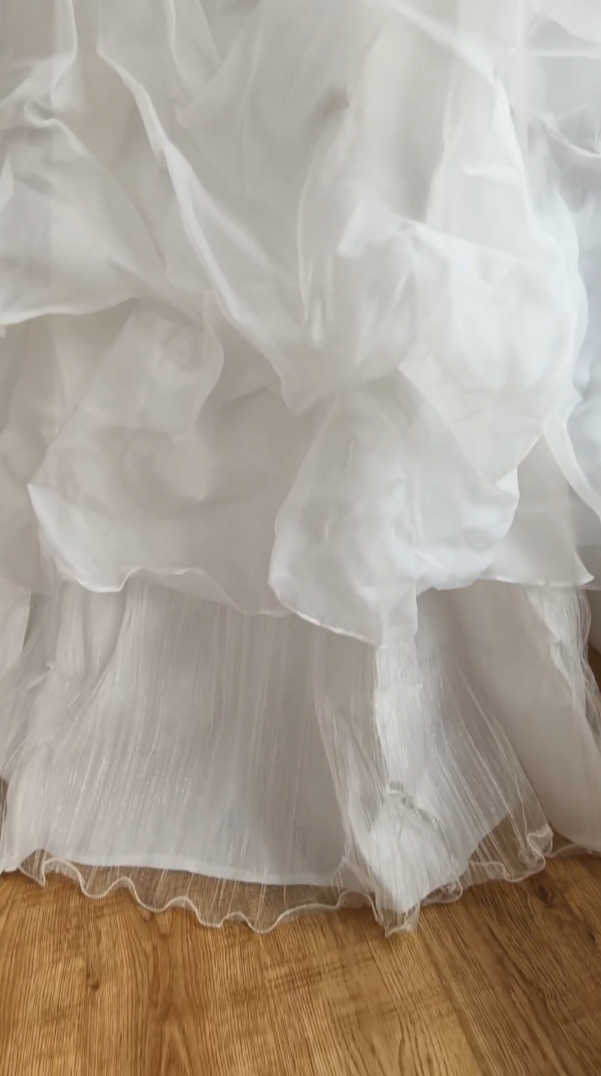 Superbe robe de mariée sirène bustier en satin et tulle, longue et en dentelle, C4563