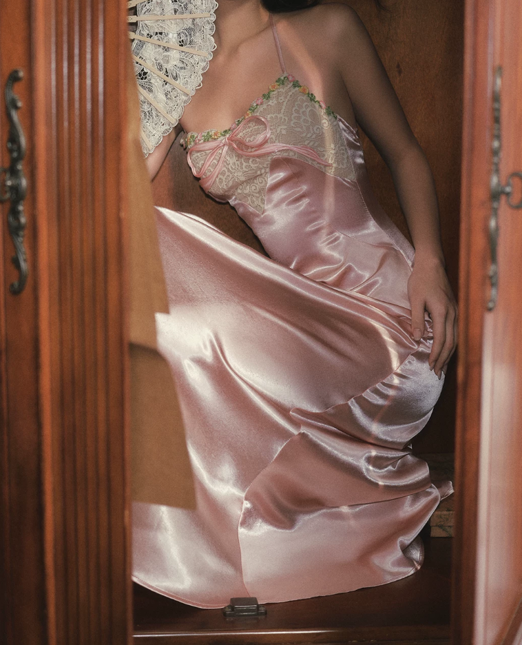 Robe de bal de princesse bustier à volants en satin long, robe de soirée C8117