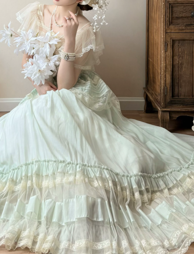 Robe de bal de princesse bustier à volants en satin long, robe de soirée C8117