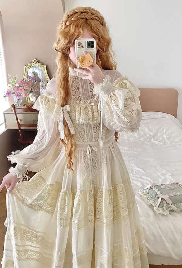 Ornate High Collar Lace Wedding Dresses Ivory Long Sleeve A-Line Bridal Dress C8753