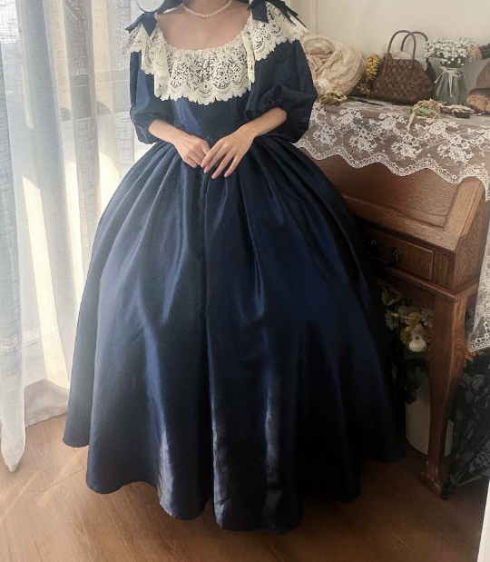 Vintage Long Sleeve Blue Prom Dress Lace Satin A-Line Evening Dress C8757