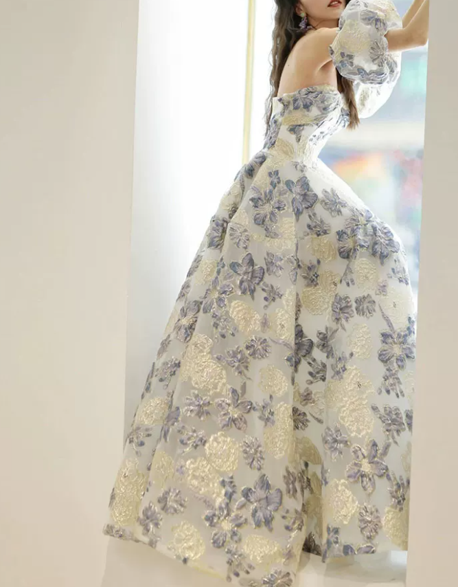 Robe de bal de princesse bustier à volants en satin long, robe de soirée C8117