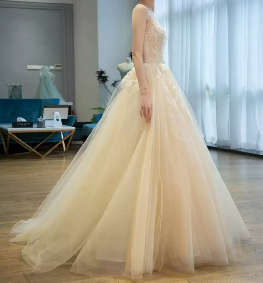 Superbe robe de mariée sirène bustier en satin et tulle, longue et en dentelle, C4563