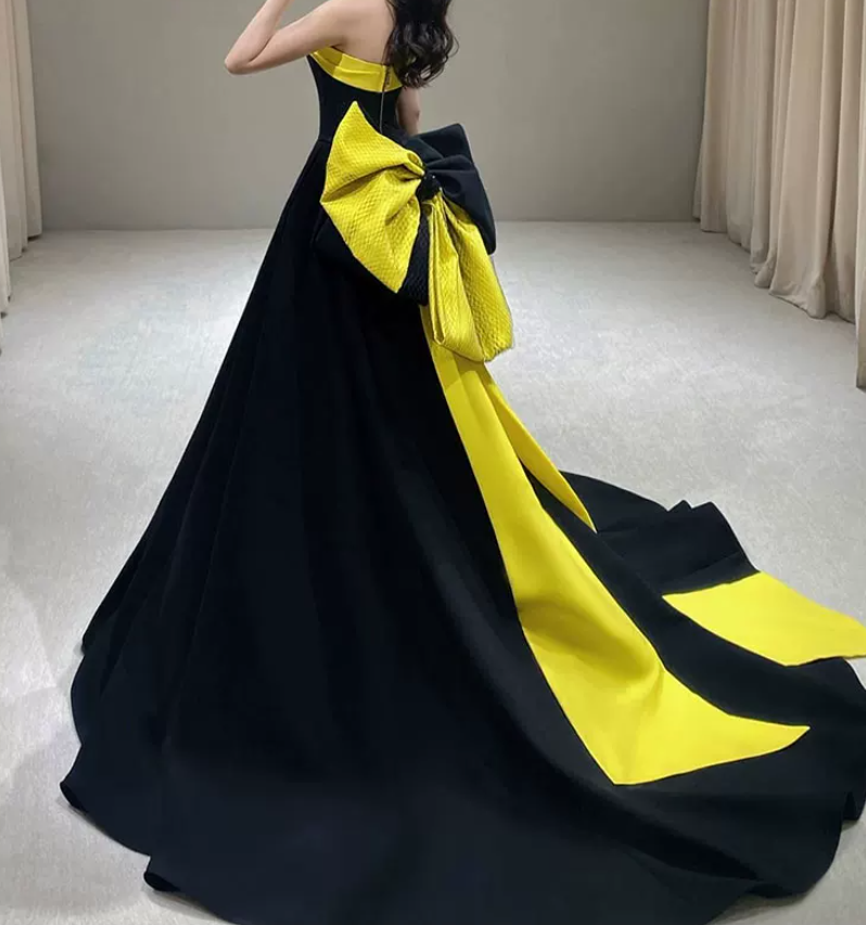 Robe de bal de princesse bustier à volants en satin long, robe de soirée C8117