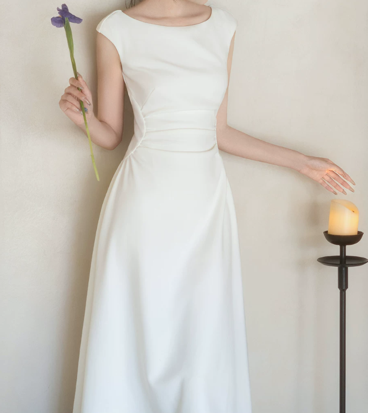Superbe robe de mariée sirène bustier en satin et tulle, longue et en dentelle, C4563