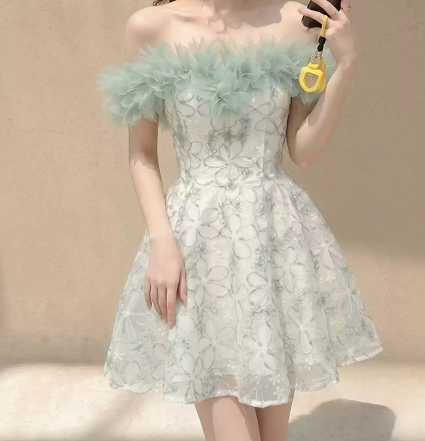 Glam Off-Shoulder Green Homecoming Dress Sequins Ruffles A-Line Party Dress C9244