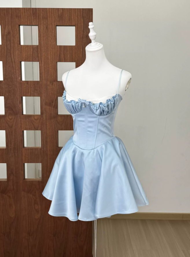 Mini robe de soirée en satin, sans bretelles, sans manches, ligne a, simple, C899
