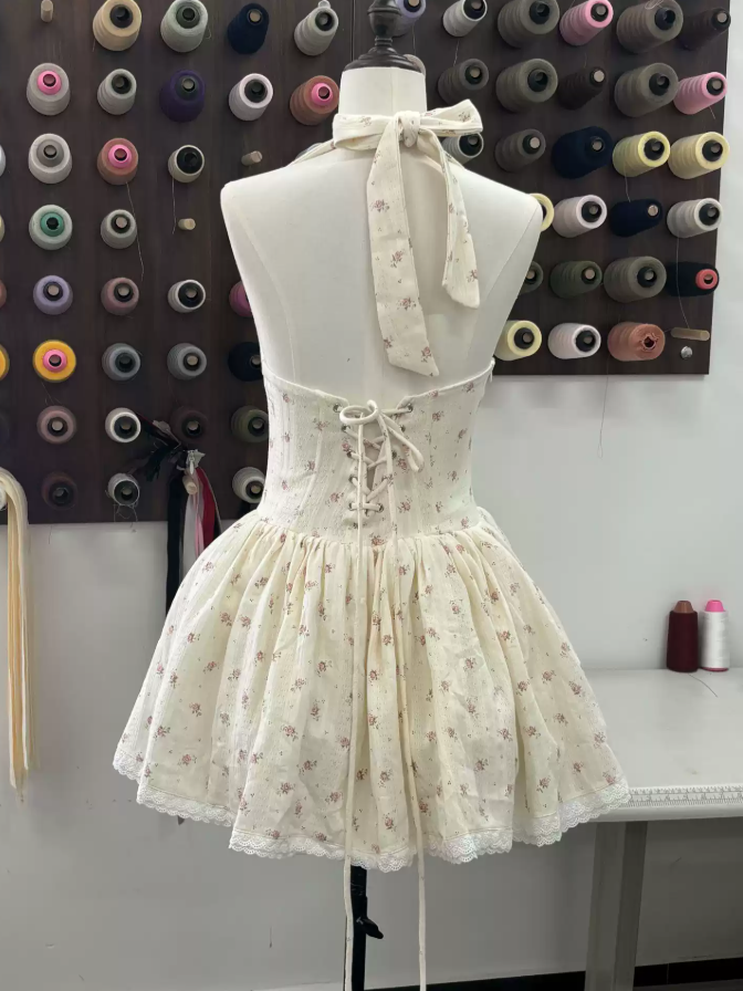 Lovely Halter Neck White Homecoming Dress Floral A-Line Party Dress C9328