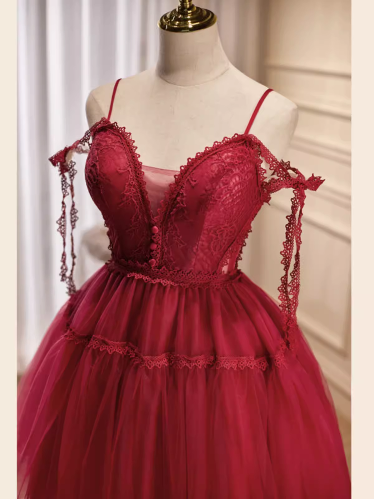 Vintage une ligne bretelles bordeaux tenues d'anniversaire robe de soirée en Tulle C938