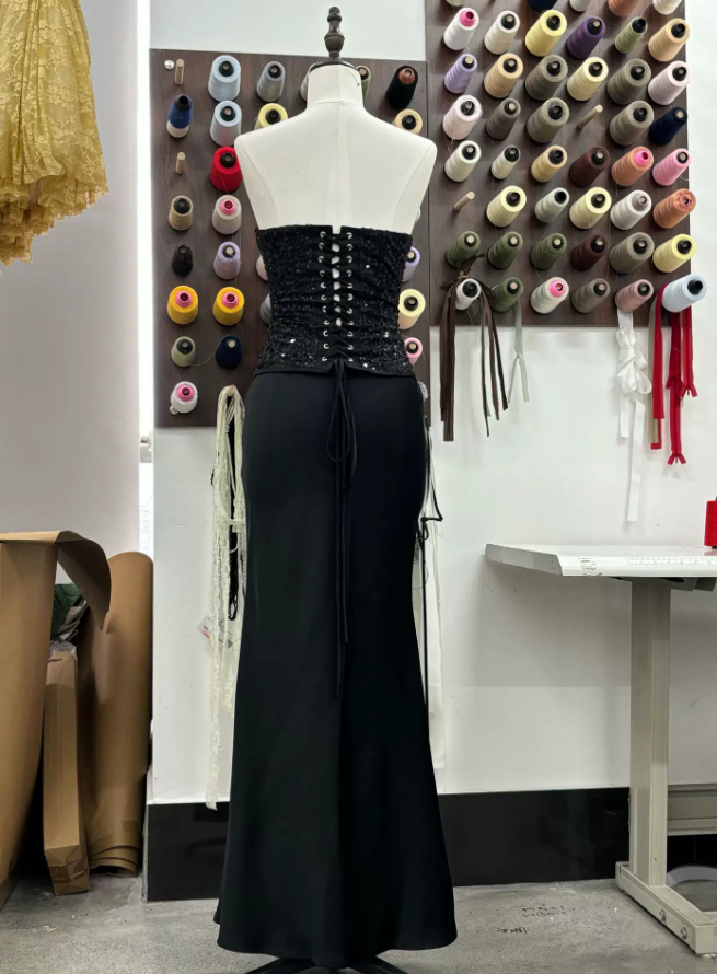 Robe de bal de princesse bustier à volants en satin long, robe de soirée C8117