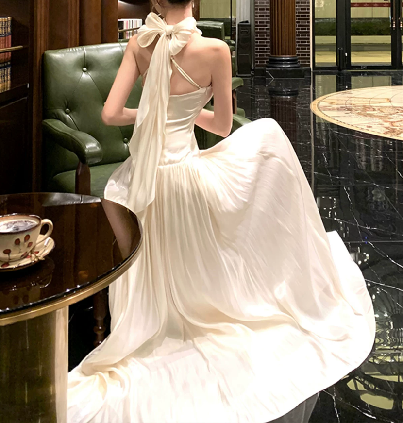 Romantic Halter Neck Prom Dress Ivory A-Line Evening Dress C9581