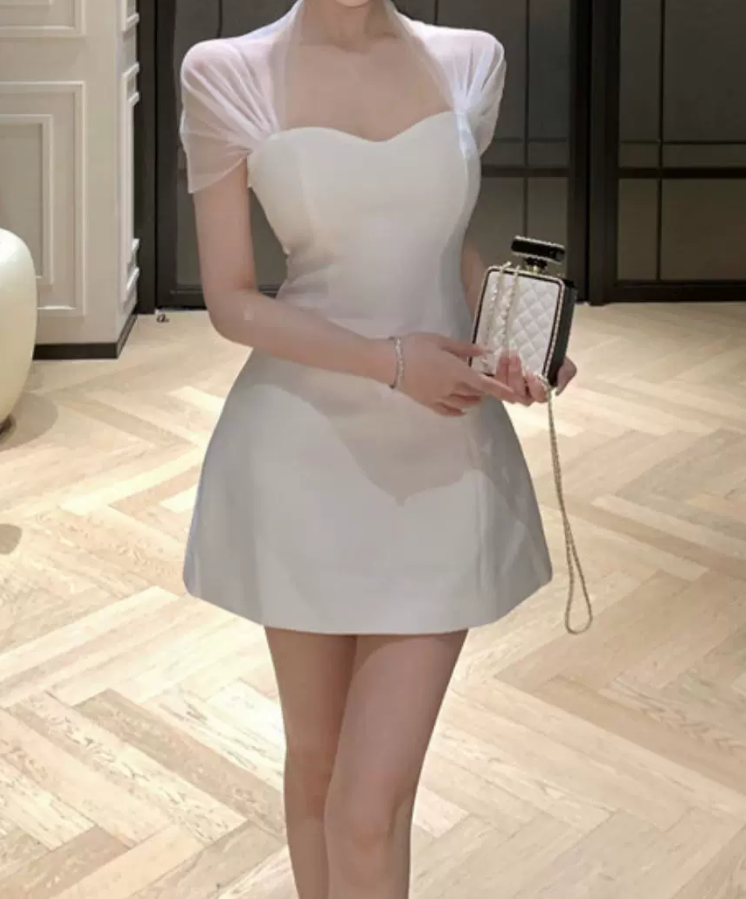 Mini robe de soirée en satin, sans bretelles, sans manches, ligne a, simple, C899