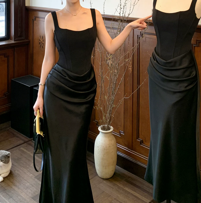 Classical Spaghetti Straps Prom Dress Black Draped Mermaid Evening Dress C9711