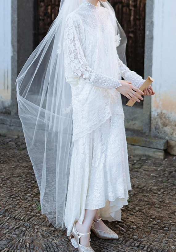 Superbe robe de mariée sirène bustier en satin et tulle, longue et en dentelle, C4563