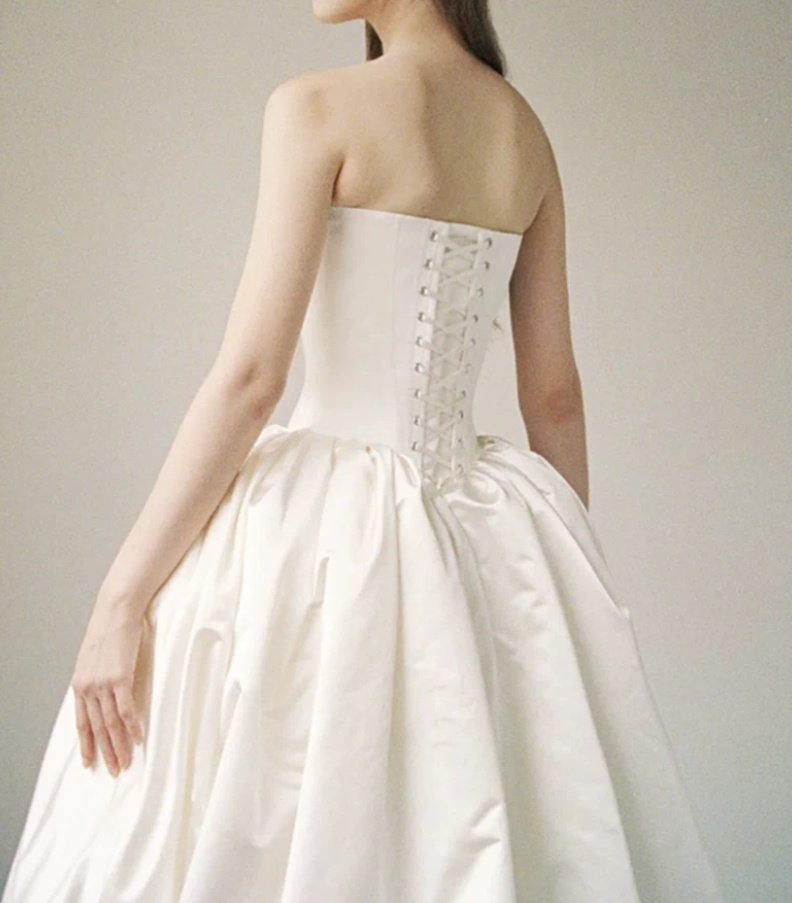 Glamorous Strapless Wedding Dresses Satin Floral Bridal Gowns C9808