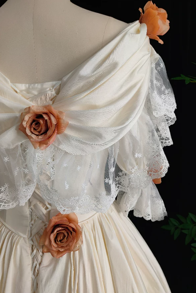 Vintage Off-Shoulder Lace Wedding Dresses Satin Long Sleeve Floral A-Line Bridal Dress C9848