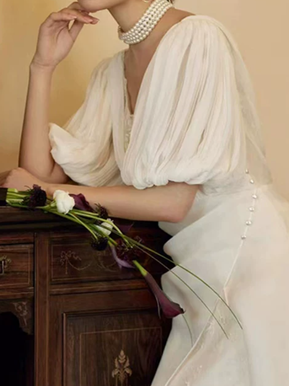 Superbe robe de mariée sirène bustier en satin et tulle, longue et en dentelle, C4563