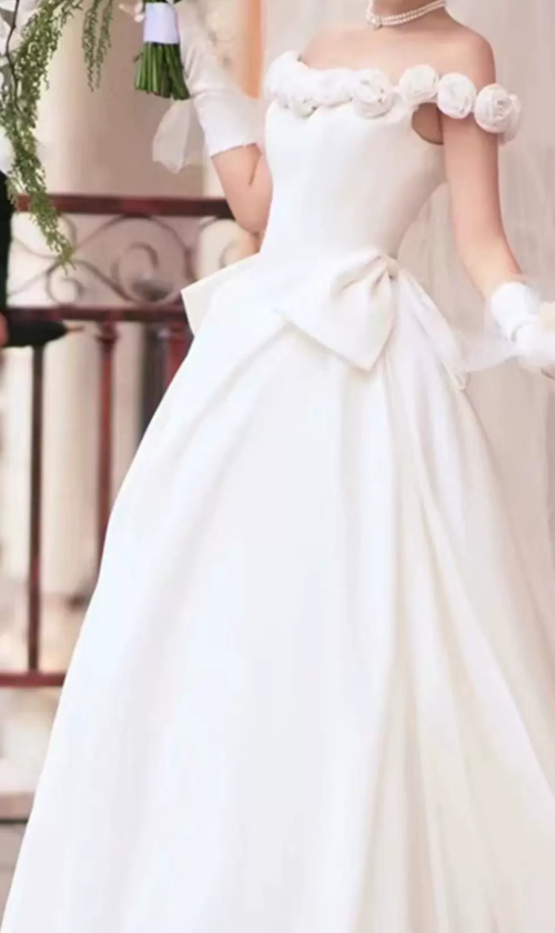 Classical Off-Shoulder Satin Wedding Dresses Floral A-Line Bridal Dress C9852