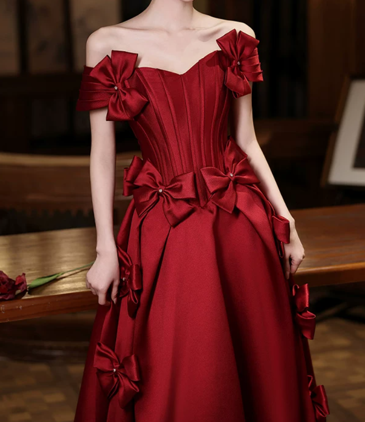 Robe de bal de princesse bustier à volants en satin long, robe de soirée C8117