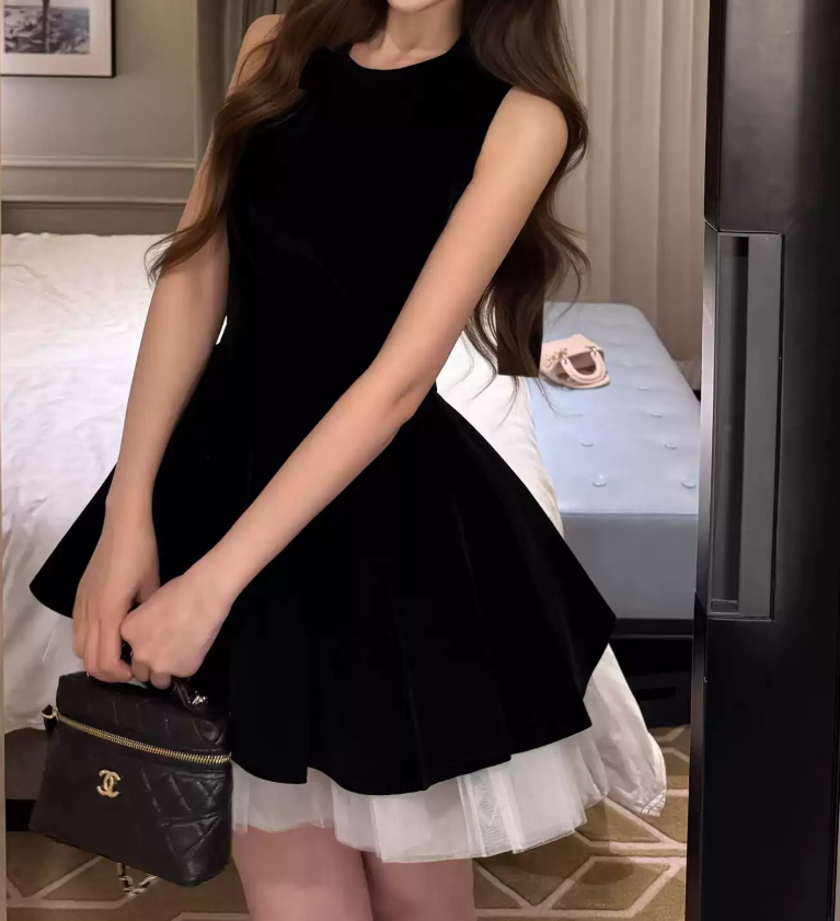 Mini robe de soirée en satin, sans bretelles, sans manches, ligne a, simple, C899