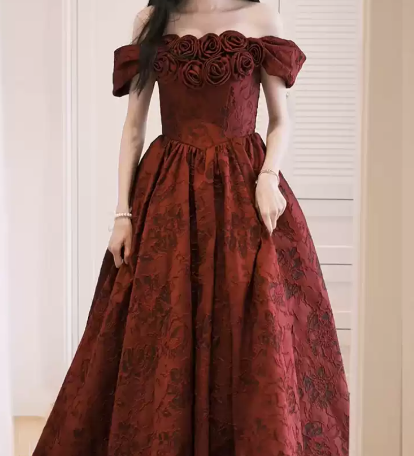 Robe de bal de princesse bustier à volants en satin long, robe de soirée C8117