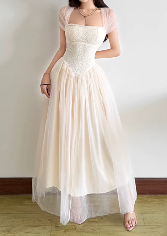Classical Halter Neck Prom Dress Ivory Lace Tulle A-Line Evening Dress D0194