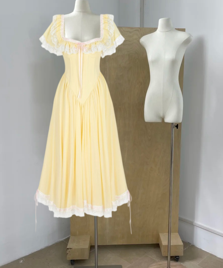 Robe de bal de princesse bustier à volants en satin long, robe de soirée C8117
