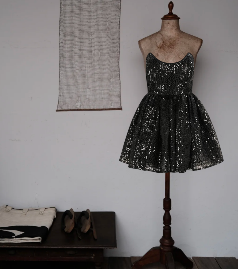 Glittering Strapless Homecoming Dress Black Sequins A-Line Birthday Dress D0388