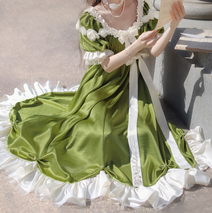 Robe de bal de princesse bustier à volants en satin long, robe de soirée C8117