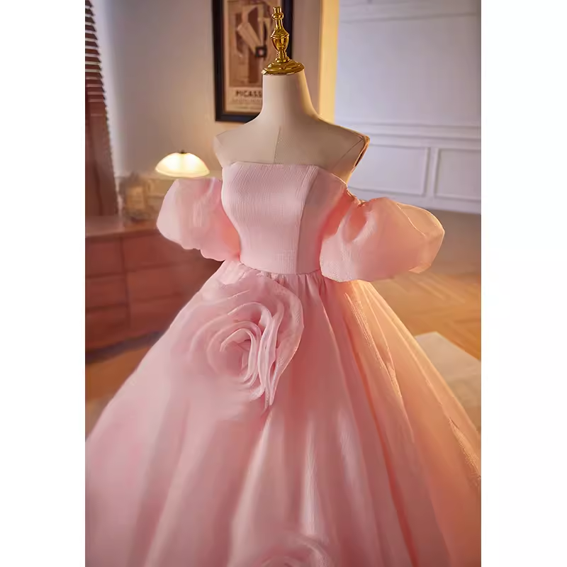Superbe robe de bal à épaules dénudées en organza rose Sweet 16 robes B043