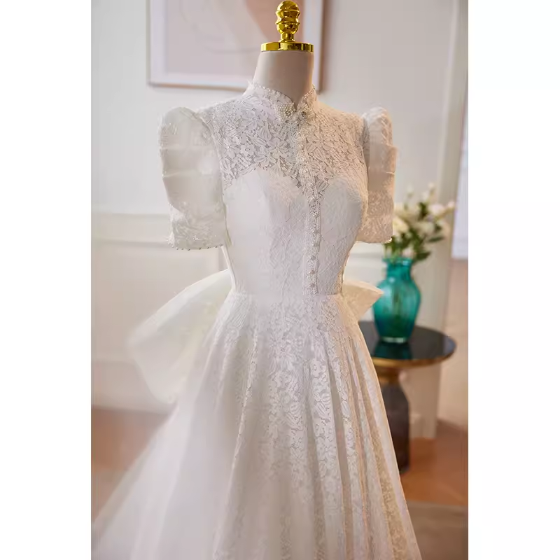 Vintage Ball Gown White Lace Long Wedding Dresses B129