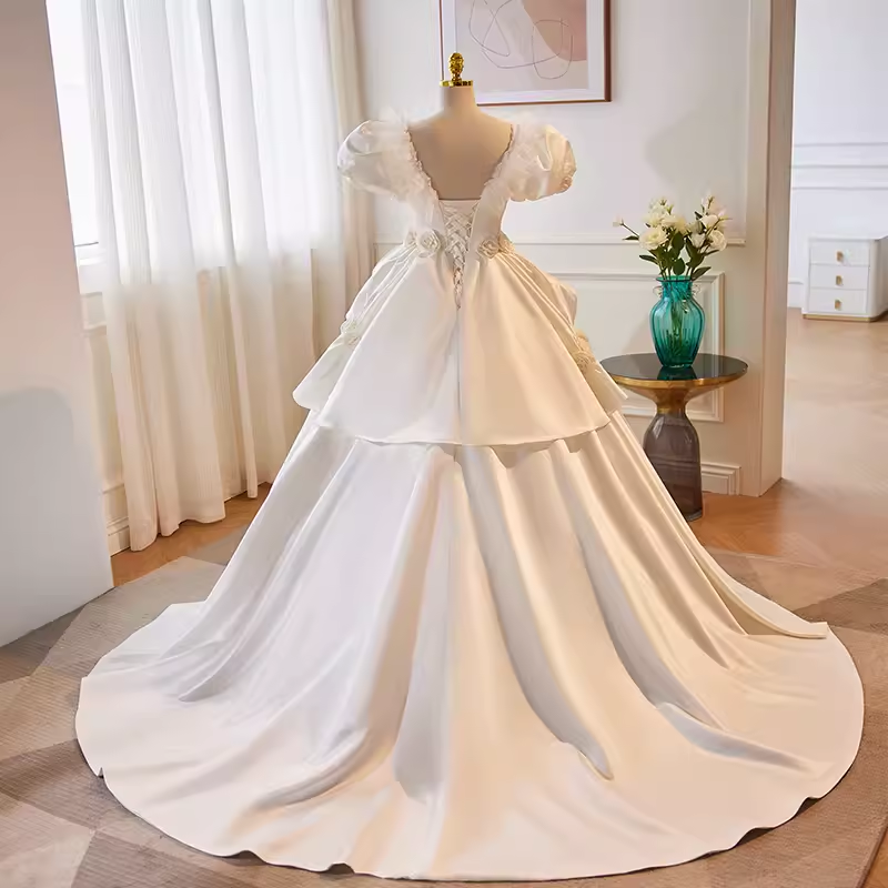 Vintage Ball Gown White Satin Long Wedding Dresses B130