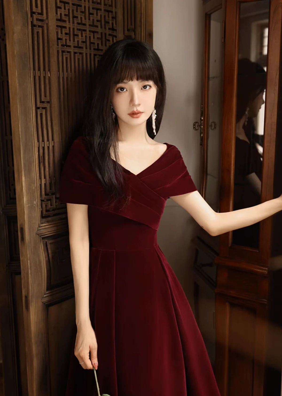 Simple V Neck Velvet Burgundy Long Prom Dress B239