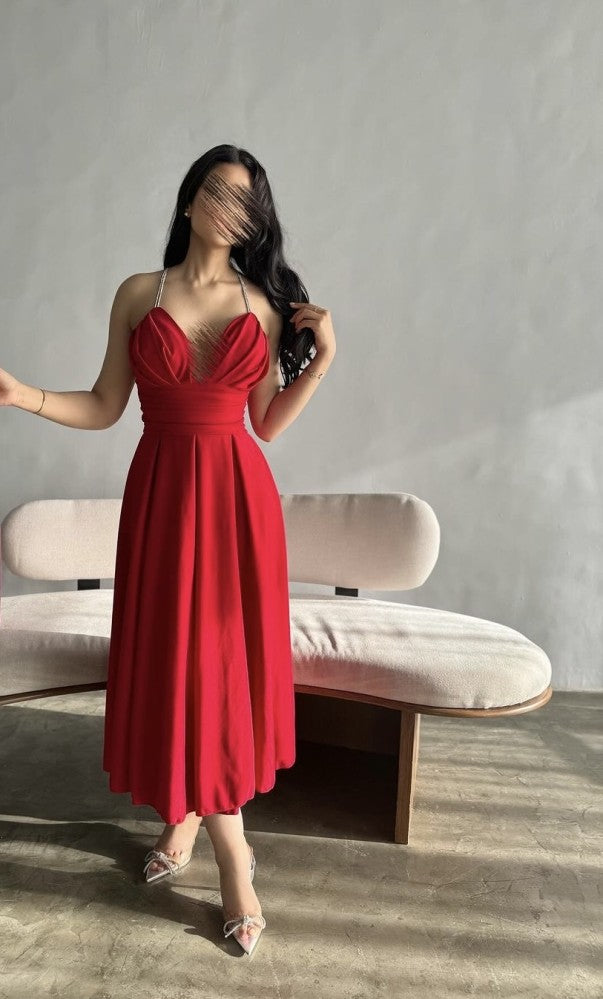 Robe de soirée sexy en mousseline de soie à bretelles spaghetti rouge longueur genou C1717