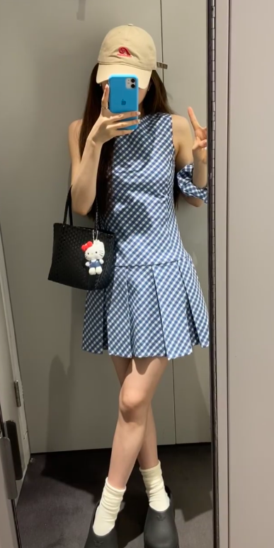 French-style 2026 New Pretty Women's Summer Short Dress C7389