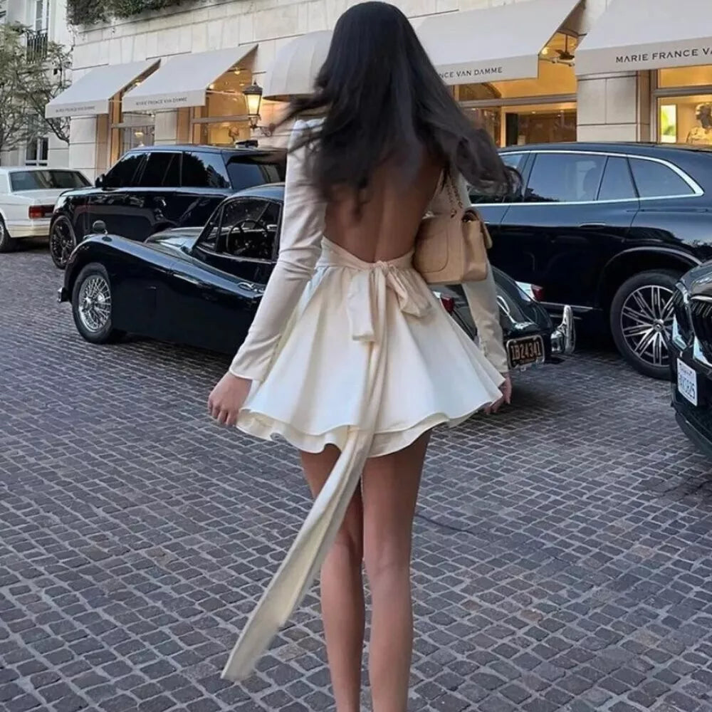 Sexy Ball Gown High Neckline Long Sleeves White Backless Homecoming Dresses 21st Birthday Outfit C2115