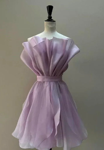 Unique Strapless Ruched Sleeveless Short Homecoming Party Dresses C567