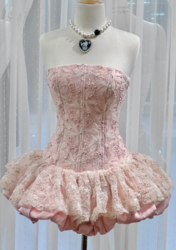 Pretty Ball Gown Strapless Satin Lace Short Homecoming Dress 17th Birthday Outfits C5809