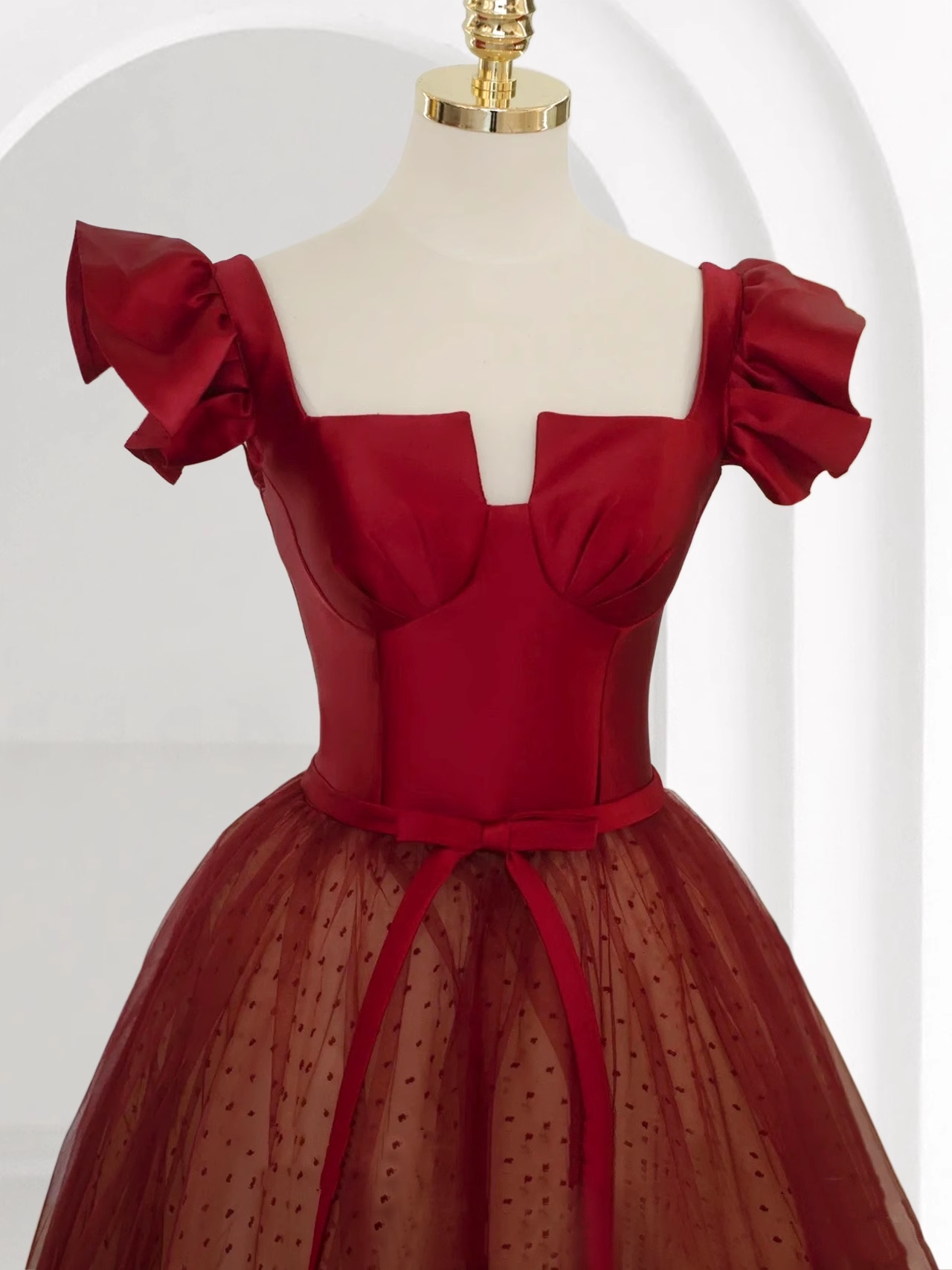 Robe de bal princesse robe de bal en tulle rouge B023