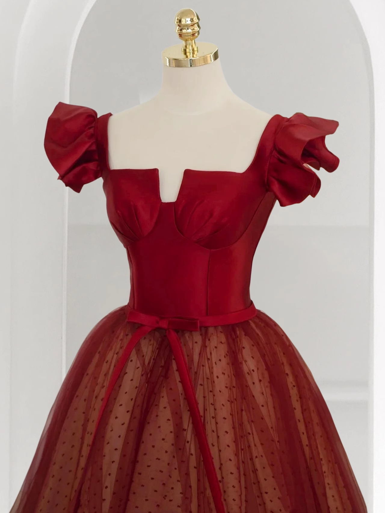 Robe de bal princesse robe de bal en tulle rouge B023