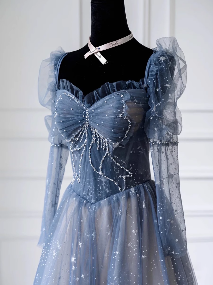 Jolie robe de bal en tulle bleu à manches longues et ligne A B027