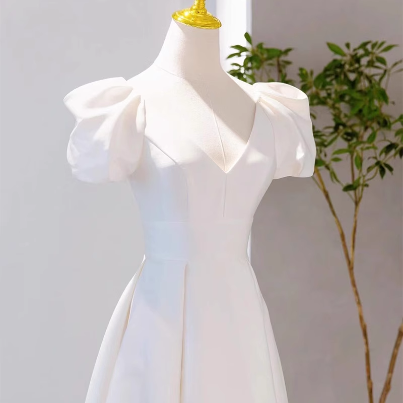 Vintage une ligne manches courtes blanc longues robes de mariée B085