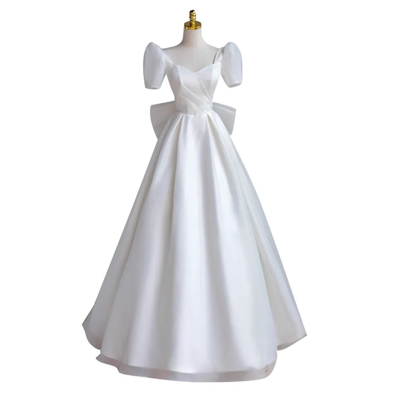 Princesse une ligne robes de mariée longues en Satin blanc B092