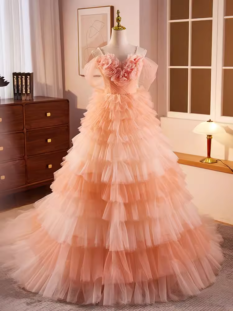 Vintage Ball Gown Short Sleeves Ruffles Sweet 16 Dresses B097
