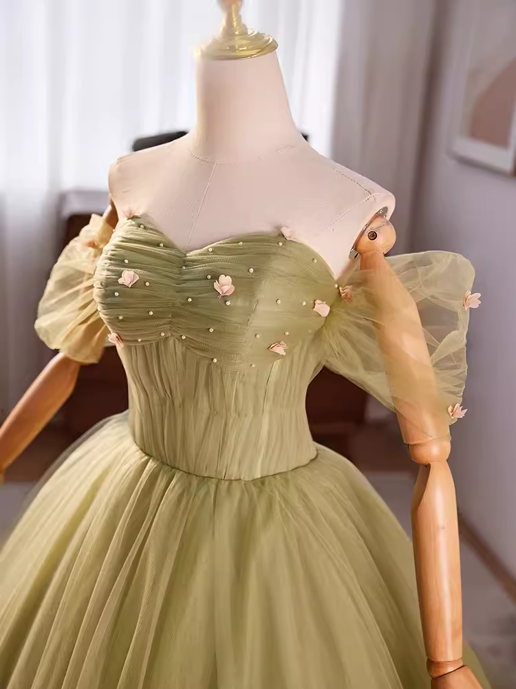 Vintage Ball Gown Short Sleeves Green Sweet 16 Dresses B098