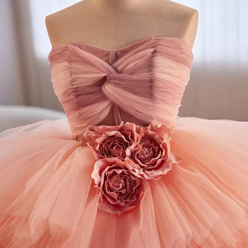 Robe de bal vintage sans bretelles en tulle rose à volants Sweet 16 robes B111