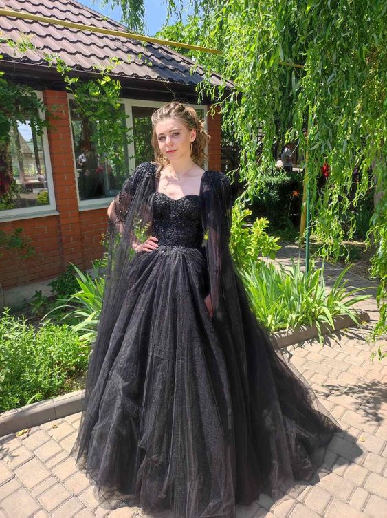 Charming Ball Gown Long Black Tulle Prom Dress B466